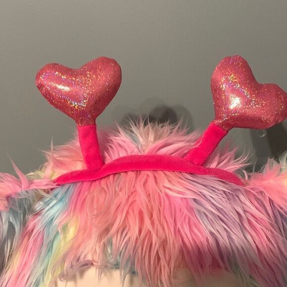 NWT squishmallows Dobrilla‎ Bigfoot Valentine’s Day monster. Colorful - Picture 3 of 7